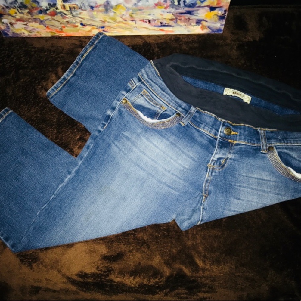 Maternity Cropped Jeans